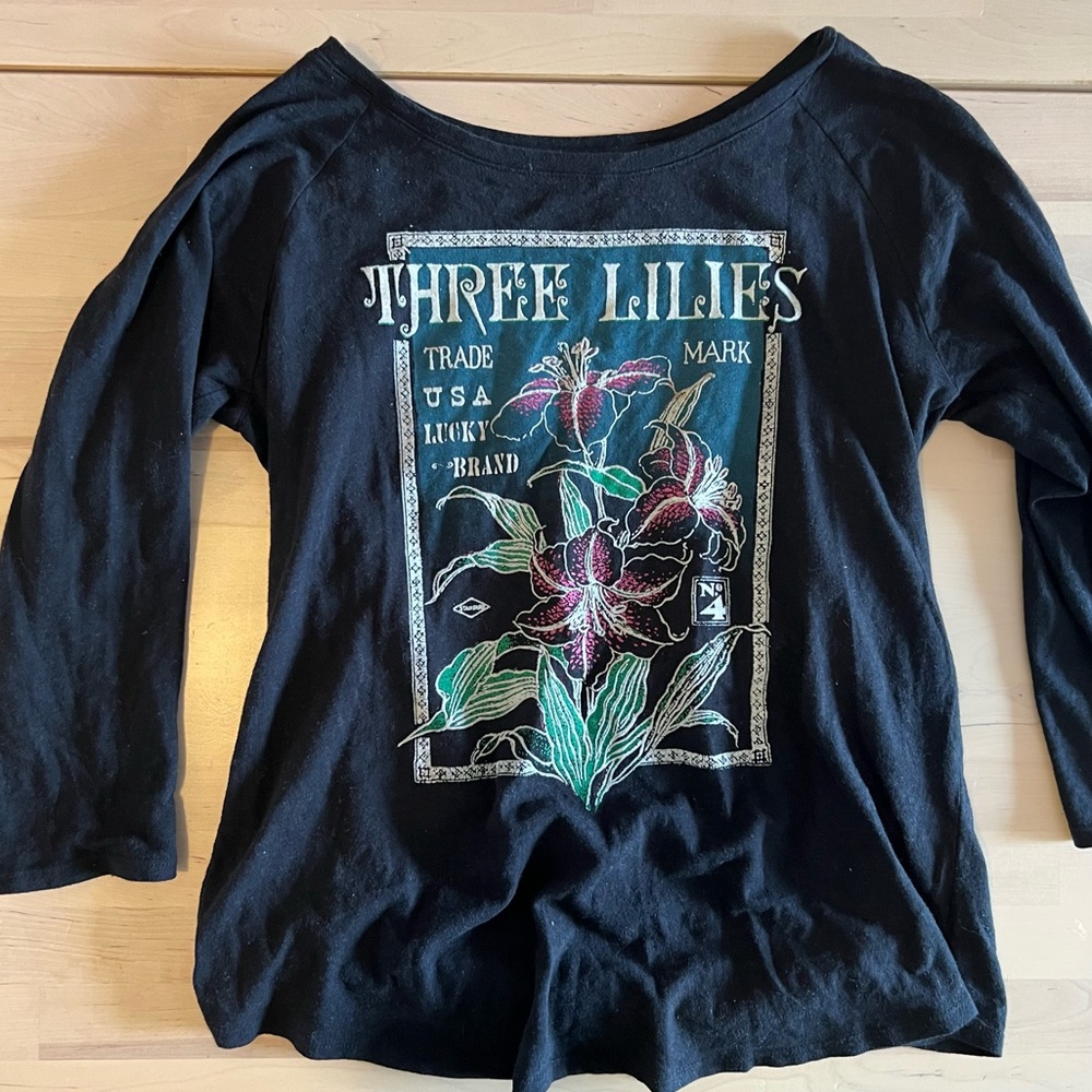 Lucky brand 3/4 sleeve dark grey black graphic top size m
